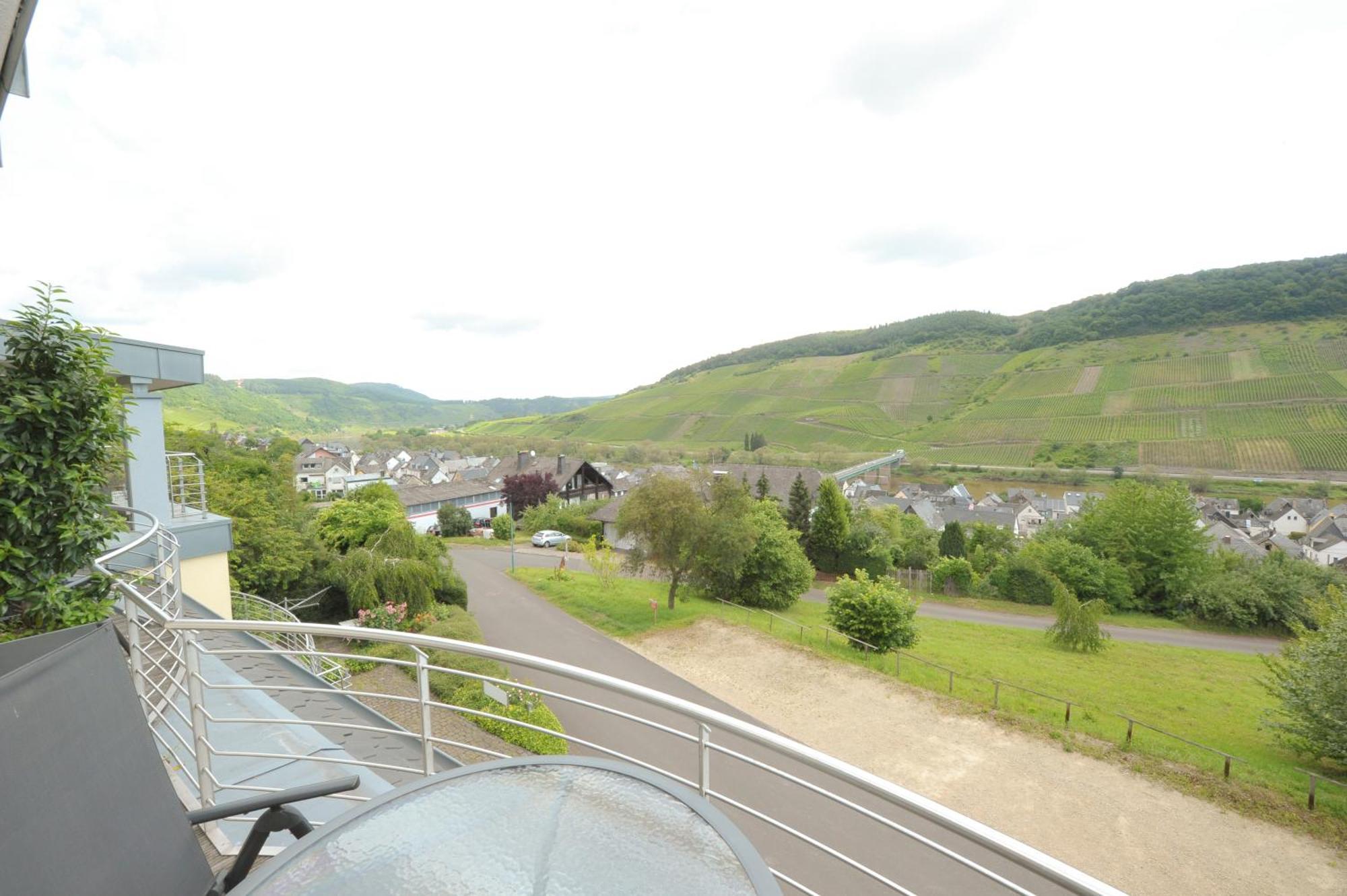 Ferienhaus Panorama Mosel Reil Exteriör bild